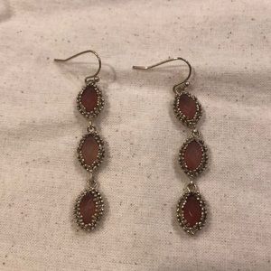 Kendra Scott Gold drop earrings in rose quartz